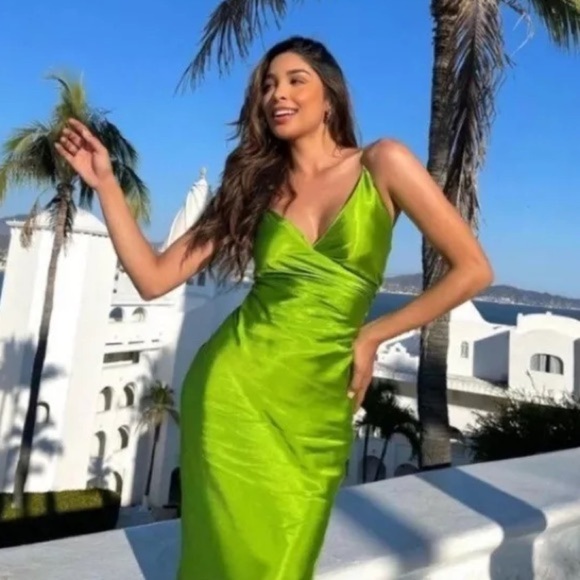 NWOT Zara Satin Midi Dress in Lime Green Size M - Picture 11 of 16